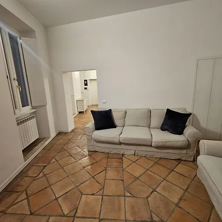 Domus Imperialis Trevi Fontis Апартаменты