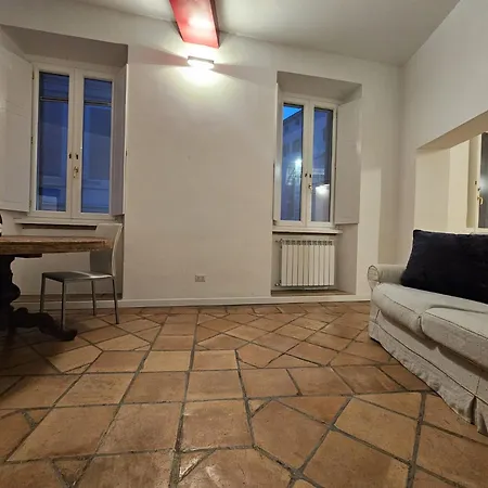 Апартаменты Domus Imperialis Trevi Fontis