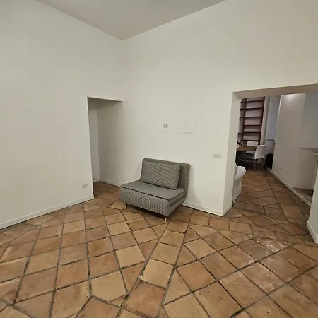 Domus Imperialis Trevi Fontis *
